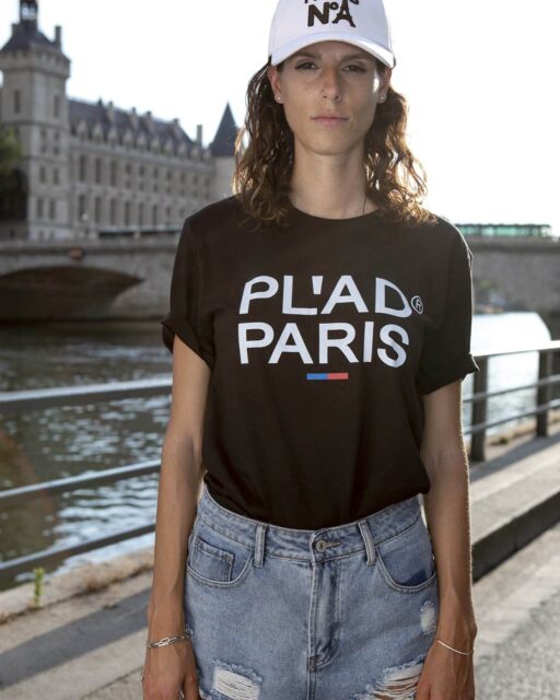 T-SHIRT COL ROND NOIR IMPRIMÉ FACE PL'AD PARIS LOGOTYPE BLANC